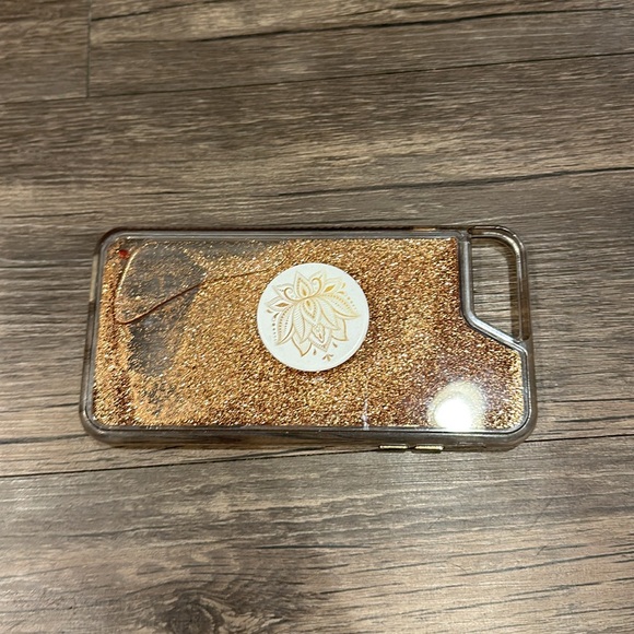 iPhone 7+ Phone Casew/ pop socket - Picture 2 of 5